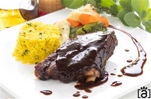 Costelinha ao Molho Barbecue, Couscous Marroquino com Castanha do Par? e Mix de Legumes no Vapor